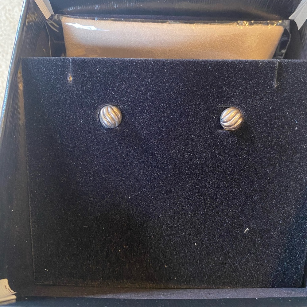 David Yurman Sculpted Cable Earrings